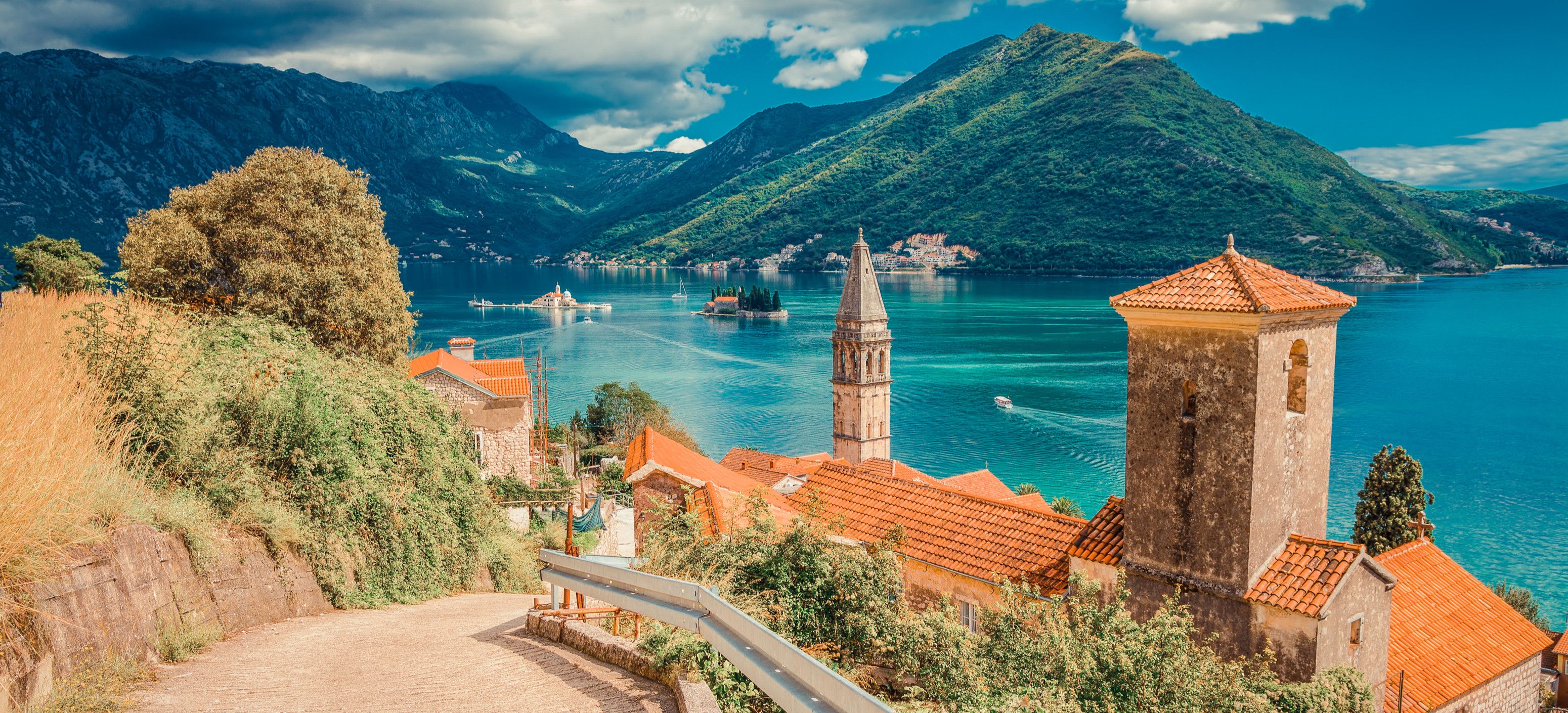 Порто монтенегро. Тиват в сентябре. Тиват. Тиват черногория площадь. Тиват в сентябре.