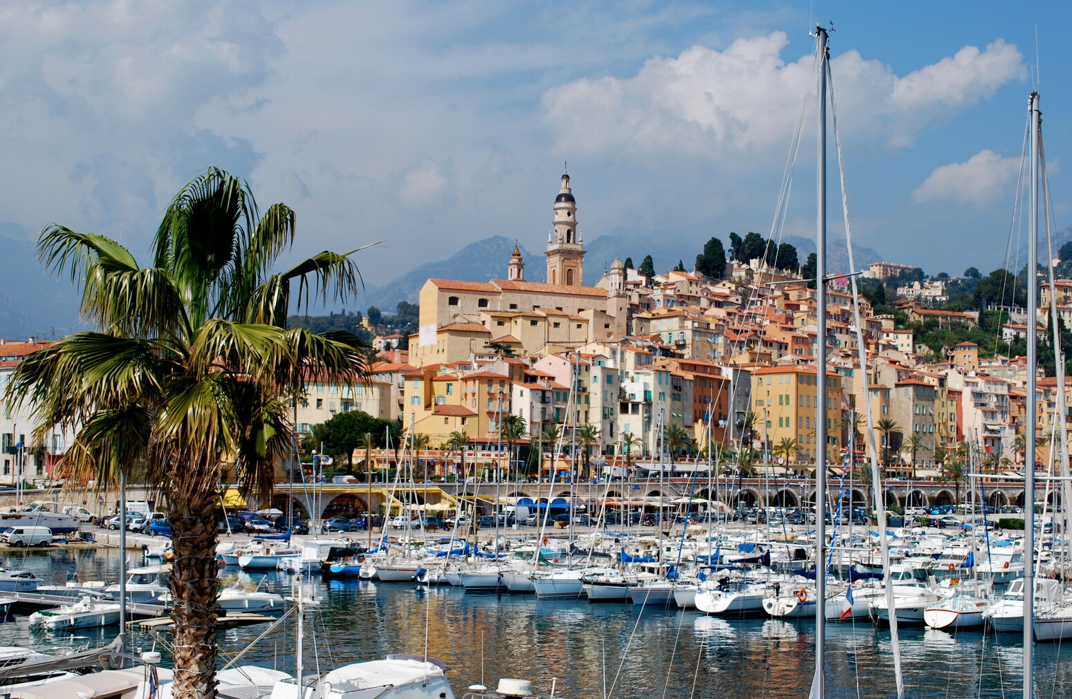 Yachtcharter Menton