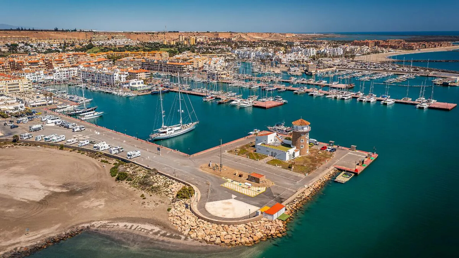 Najam Brodova Almerimar