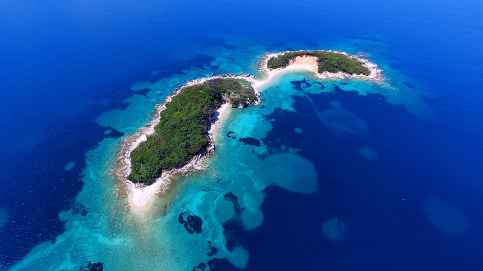 Najem plovil Albanija