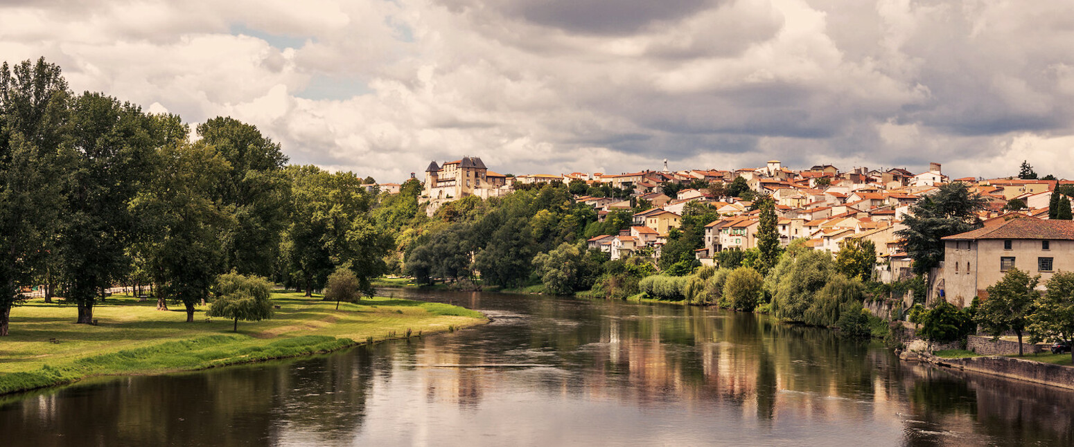 Najam Brodova Dompierre-sur-Besbre