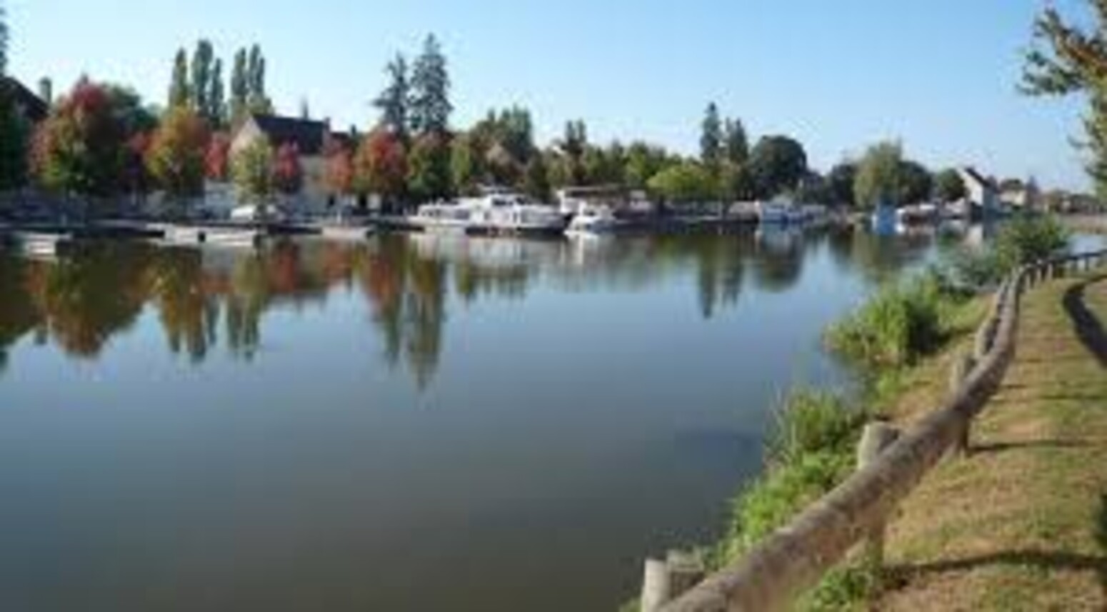 Alquiler de Barcos Saint-Leger-sur-Dheune